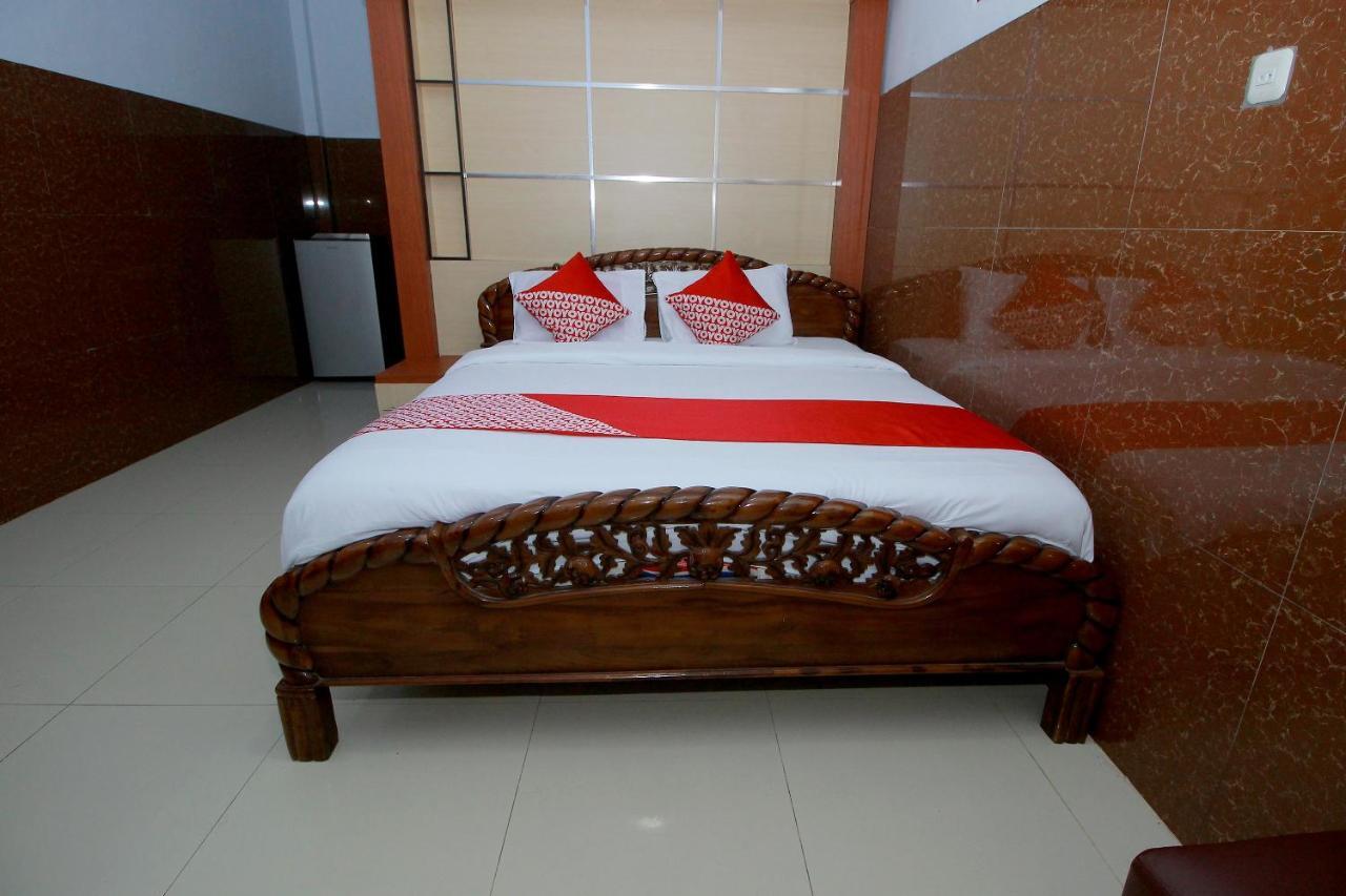 Oyo 1669 Hotel Vista Syariah Bengkulu Exterior foto