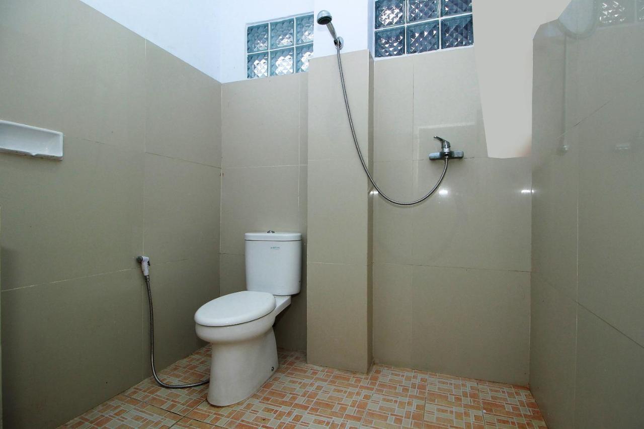 Oyo 1669 Hotel Vista Syariah Bengkulu Exterior foto