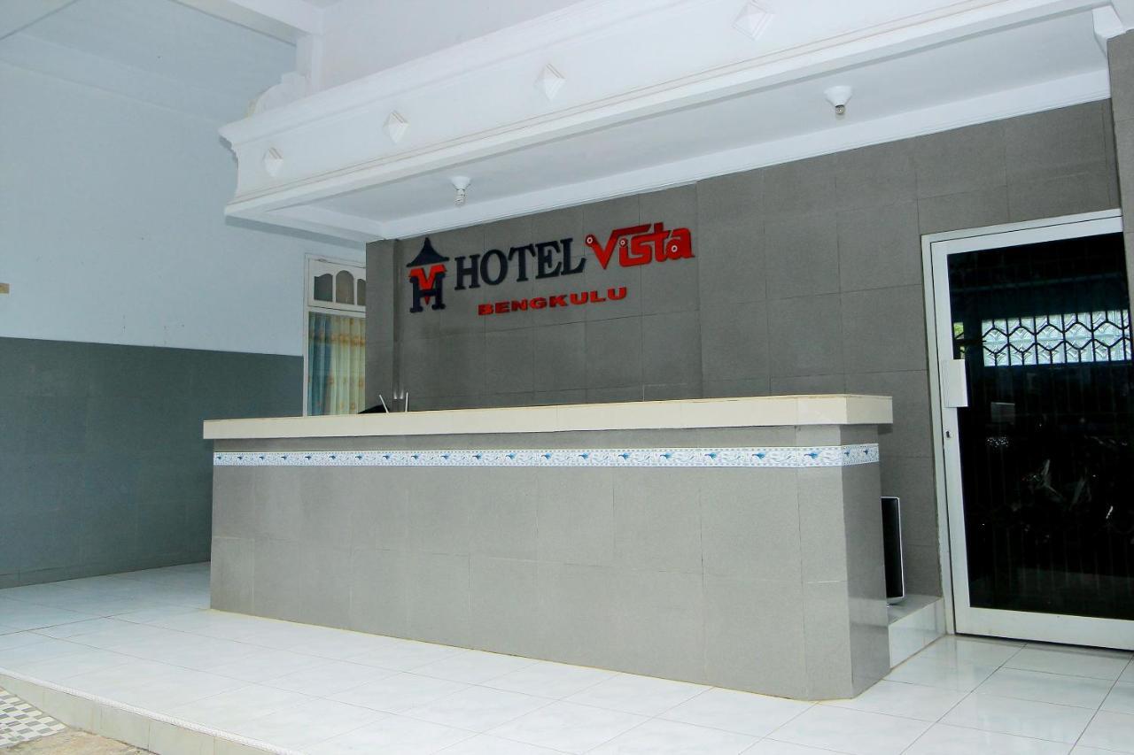 Oyo 1669 Hotel Vista Syariah Bengkulu Exterior foto